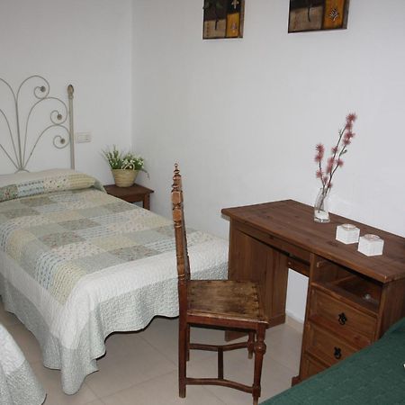 Casa Rural La Plaza Almoharin Exterior foto